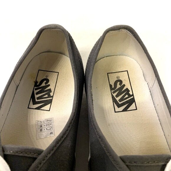 VANS Authentic Men's Size 10.5/W 12 Gray Canvas Low Top Skate Shoes Sneakers - Picture 3 of 7